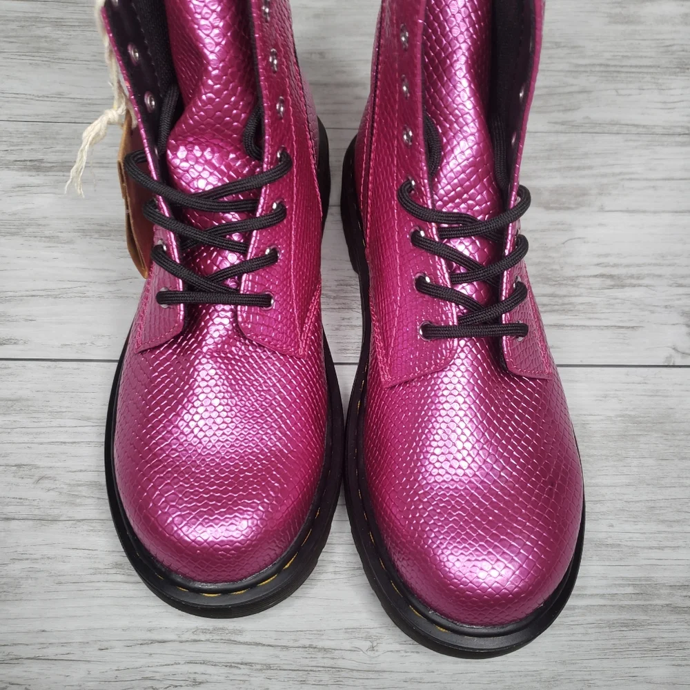 Doc Martens Reptile Emboss Pink Combat Boots Dr. Marten 1460 Size 6 Textured - Picture 3 of 10